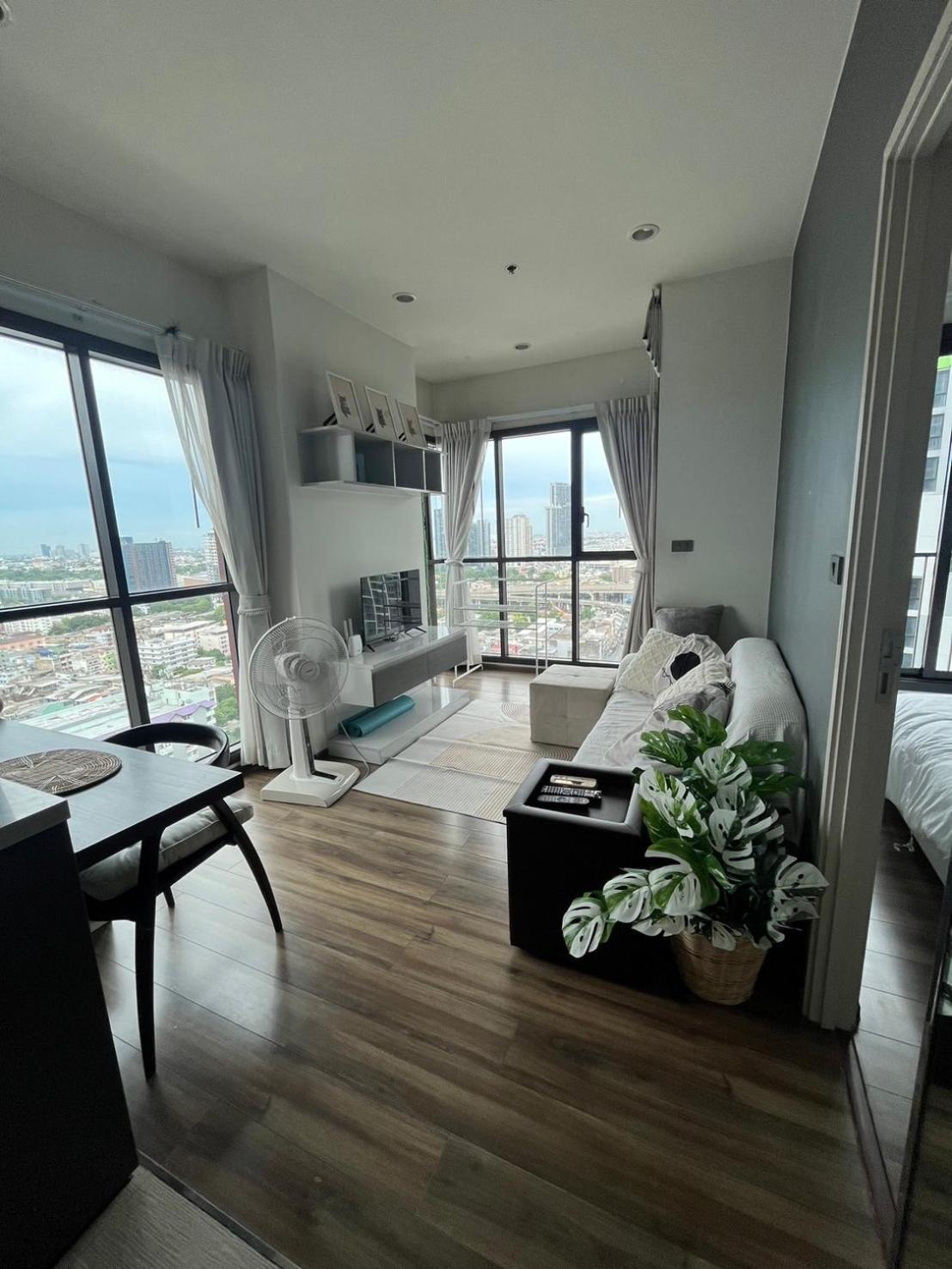 Apartment Next To Phrakanong Bts Wyne Sukhumvit Banguecoque Exterior foto